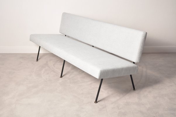 Model 32 Sofa By Florence Knoll For International 1965 Model 32 Sofa By Florence Knoll For International 1965 1