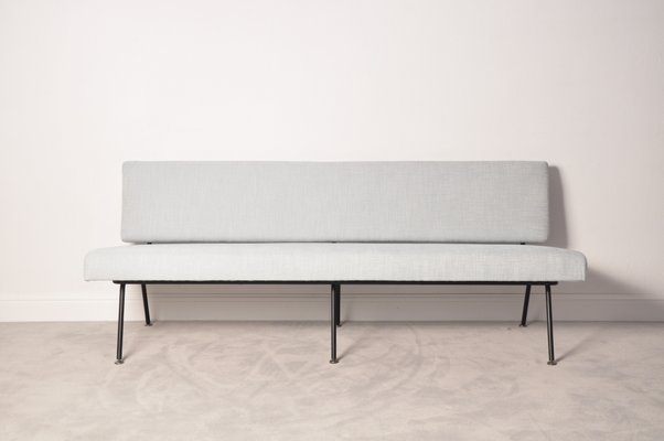 Model 32 Sofa By Florence Knoll For International 1965