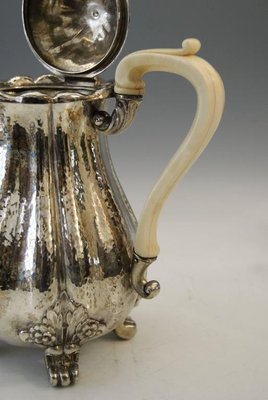 Set of 5 -Royal Crown -Porcelain Footed 8 Oz Coffee Mugs -Birds