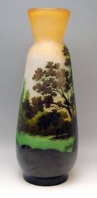 Emile Gallé: Keramik, Glas und Möbel des Emile Gallé - Vase mit geätztem Blumendekor - Gallé | Art