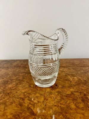 Viktorianischer Wasserkrug aus geschliffenem Glas, 1850er bei Pamono kaufen