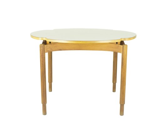 Plastic table 2024 tops for sale