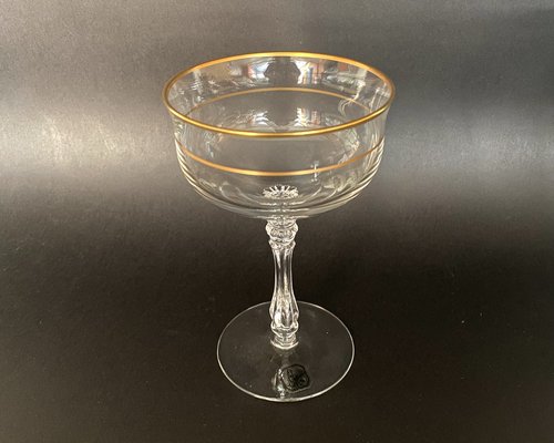 https://cdn20.pamono.com/p/g/1/5/1583601_yh2x9f264e/vintage-german-crystal-champagne-glasses-by-gallo-1970-set-of-6-4.jpg