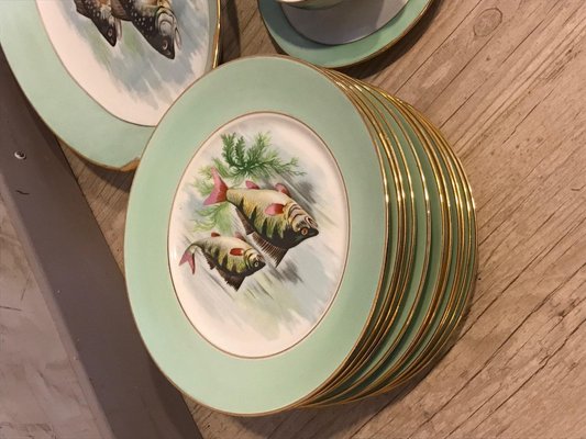 Französisches Tafelservice aus handbemaltem Limoges Porzellan, 1950er, 15 . Set bei Pamono kaufen