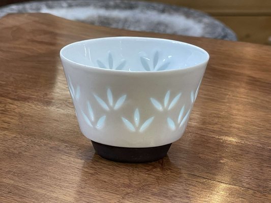 ARABIAアラビアFRIEDLKJELLBERG Rice Porcelain Porcelain Rice Bowl by Friedl Holzer-Kjellberg for Arabia, Finland