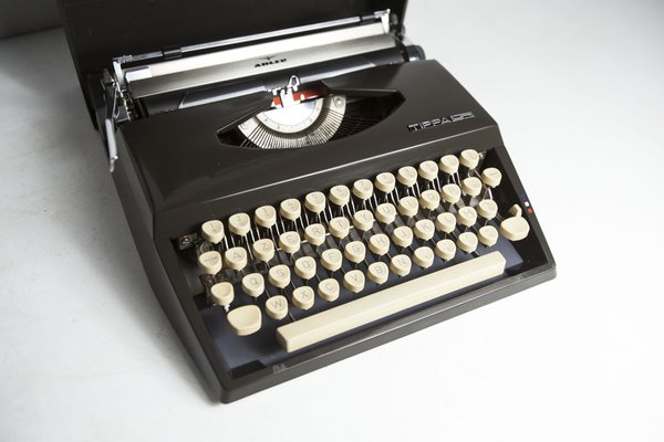 Macchina Da Scrivere Silverette II Silver Reed - Collezionismo In Vendita A Latina - Foto 9