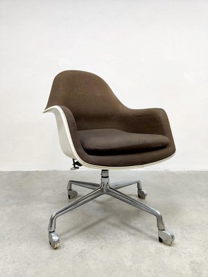 Vintage eames online office chair
