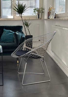 Diamond Chair in Silver White Seat-Upholstery by Harry Bertoia for