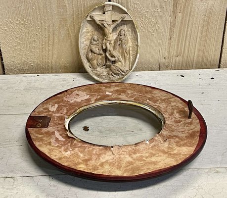 Grand Pendentif Reliquaire En Cuivre Gravé Et Doré. Franç