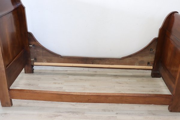 Vintage sleigh bed outlet