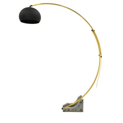 Lampe arc de Goffredo Reggiani, Reggiani Italie 1970s