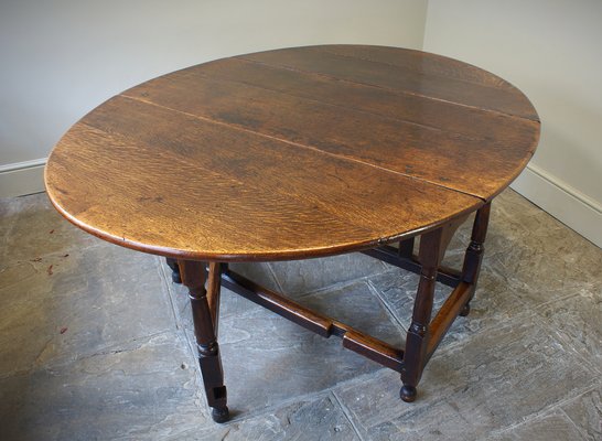 Late 17th Century Oak Gateleg Dining Table 1680s for sale at Pamono