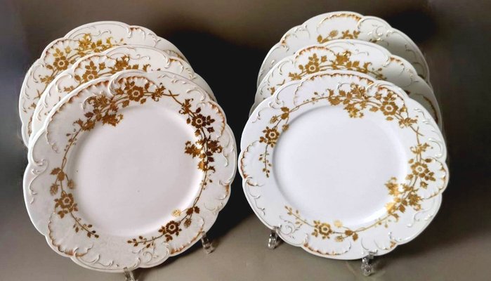 Bandejas francesas de porcelana blanca con bandejas decorativas doradas de  Haviland & Co Limoges, 1902. Juego de 2 en venta en Pamono
