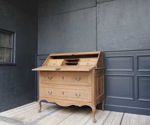 Commode à Tiroirs en Marqueterie Style Transition Louis XIV-Louis XV Début 20ème Siècle en vente sur