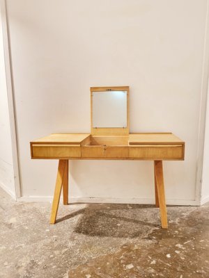 plywood dressing table design 95 Dressing table design ideas