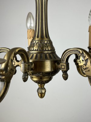 Lámpara de araña de bronce de 5 luces, Italia, años 60 en venta en Pamono