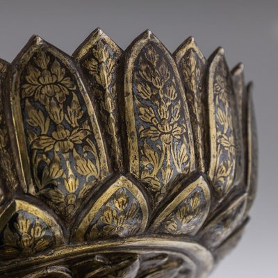 伝統シルバーボウル タイ製 Vintage Style Thai Pattern Embossed Classic Silver Bowl