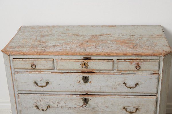 Armoire à Linge Mid-Century en vente sur