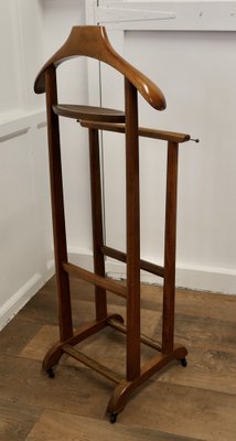 Suit hanger stand discount