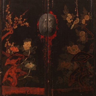 Red & Black Painted Lacquer Wedding Cabinet From Shanxi -19th Century Red & Black Painted Lacquer Wedding Cabinet From Shanxi -19th Century
