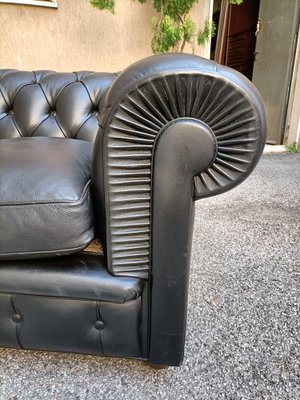 Dfs 2025 levi chair