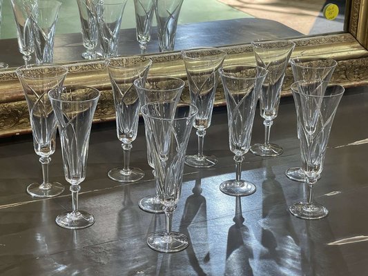 Vintage 1950's Cut Crystal large Wine Glass Set of 4 - Detailed Floral  Design