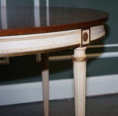 Kindel Furniture Ausziehbarer Esstisch aus Kirschholz handbemaltem Gildwood bei Pamono kaufen