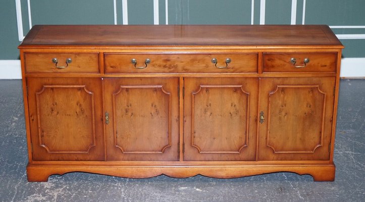 Yew sideboard deals