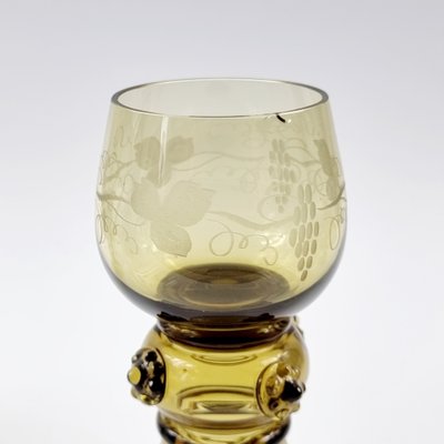 https://cdn20.pamono.com/p/g/1/6/1619099_h56nels7ir/antique-hand-blown-glass-wine-glasses-from-roemer-germany-1880-1900s-set-of-4-8.jpg