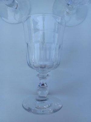 https://cdn20.pamono.com/p/g/1/6/1621268_z9il6j7wb2/early-20th-century-wine-glasses-in-baccarat-crystal-from-baccarat-1890s-set-of-11-6.jpg
