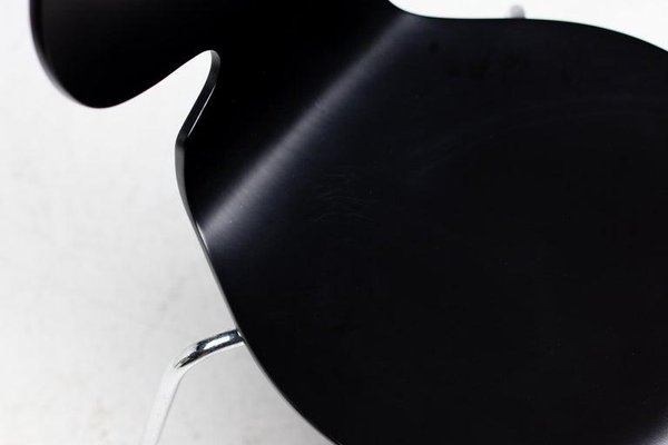 3100 Ant Chairs by Arne Jacobsen for Fritz Hansen, 1995, Set