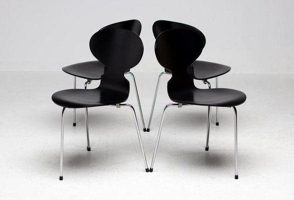 3100 Ant Chairs by Arne Jacobsen for Fritz Hansen, 1995, Set