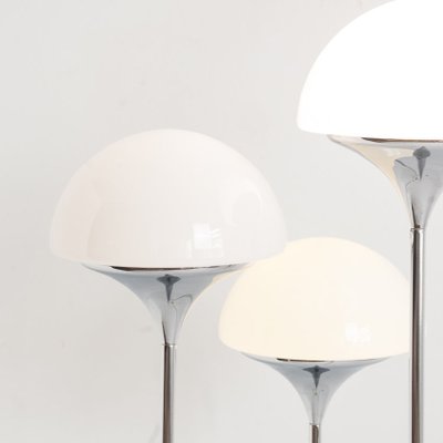 10 store foot lamp