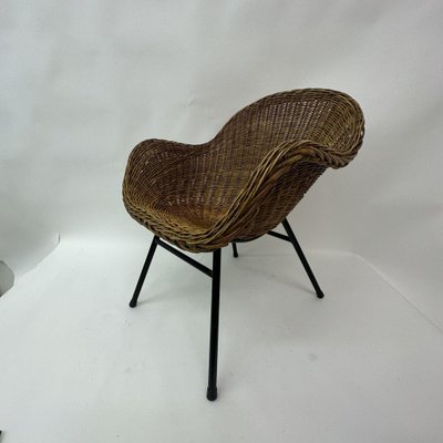 Mid Century Design Wicker Chair 1950s for sale at Pamono