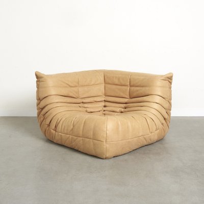 Camel Brown Leather Togo Seat by Michel Ducaroy for Ligne Roset, 1973 for  sale at Pamono