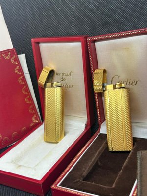 Accendino vintage placcato in oro di Cartier in vendita su Pamono