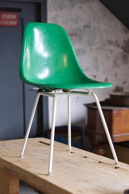 Vintage Green Chairs DSX -H Base by Charles and Ray Eames for
