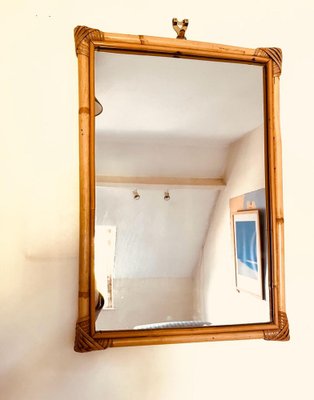 Specchio con ripiano in bambù da parete acquista QUI