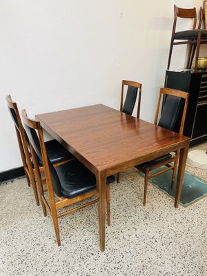 Sedie da pranzo in legno e pelle sintetica, Scandinavia, anni '60