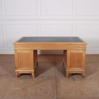Pale oak desk deals