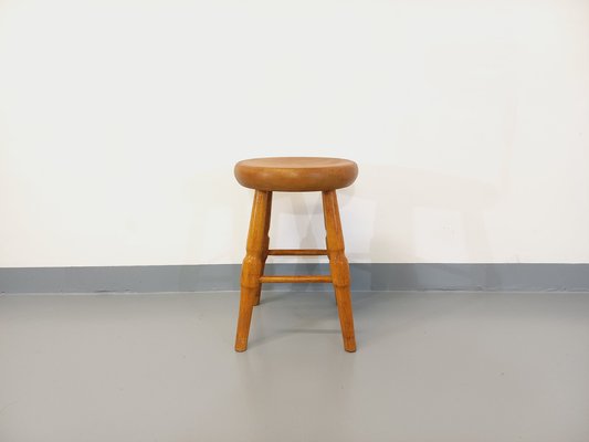 Vintage Stool in Oak in the style of Charlotte Perriand