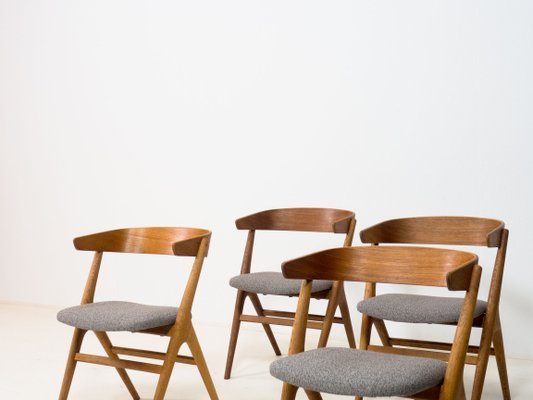 konkurrerende Modish Detektiv Model No. 9 Teak & Oak Dining Chairs by Helge Sibast for Sibast Møbler, Set  of 4 for sale at Pamono