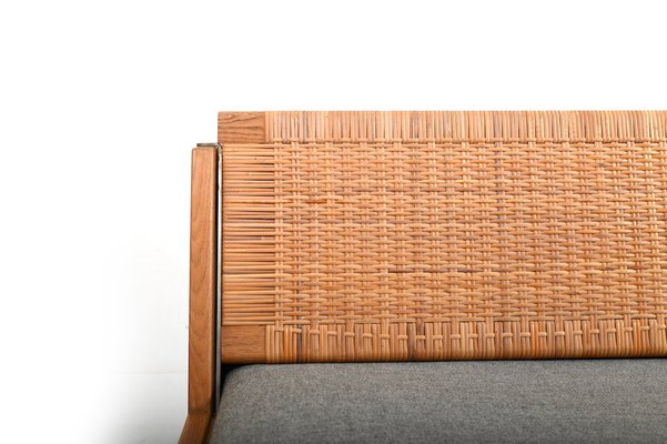 GE-258 Daybed in Oak and Cane by Hans J. Wegner for Getama, 1950s