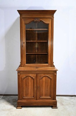 Vintage oak cabinet discount