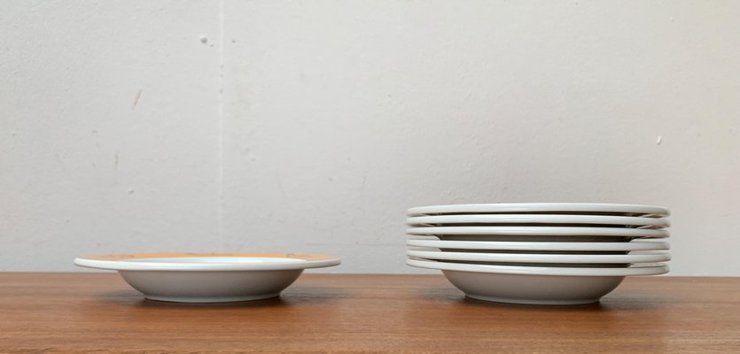 German Postmodern Flying Objects Series and at Soup Design sale by Pamono for Palterer David Arzberg, Sieger Plates 7 for Set of 1990s