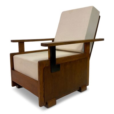 Armchair in online school
