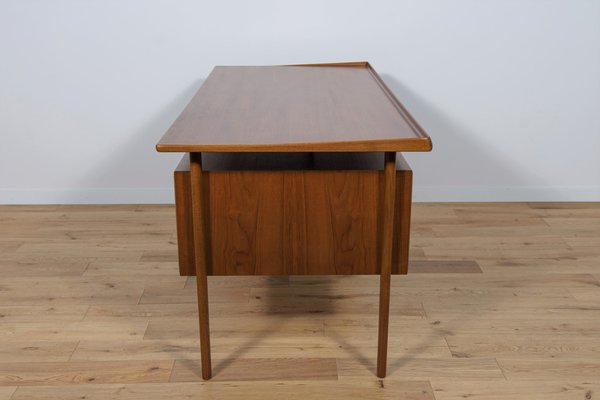 Mid-Century Freestanding Teak Desk by Peter Løvig Nielsen, 1960s