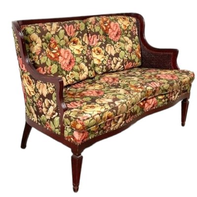 Vintage floral couch outlet