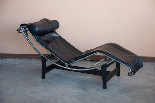 1980s Le Corbusier Lc4 Chaise Lounge