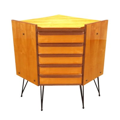 Corner dresser for sale deals